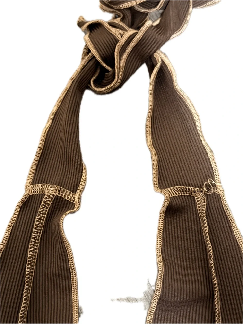 Brown Halter-Style Women's Shoulder Bag with Contrast Stitching - Picture 5 of 6